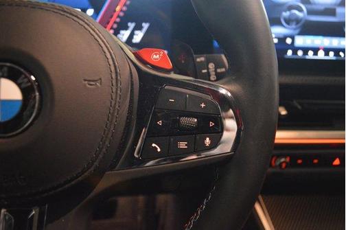 2024 BMW XM Base