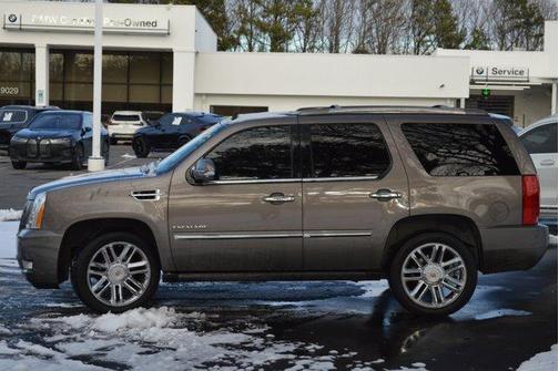 2014 Cadillac Escalade Platinum Edition
