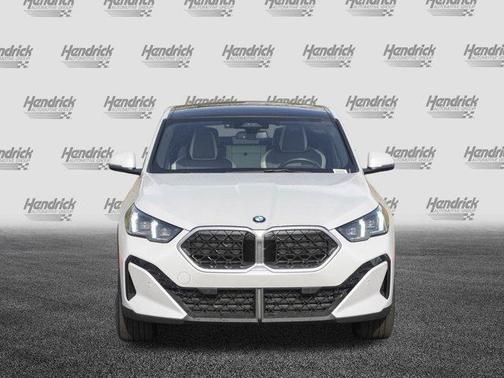 2025 BMW X2 xDrive28i
