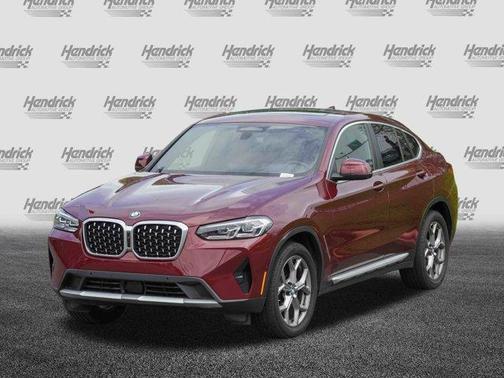 2025 BMW X4 xDrive30i