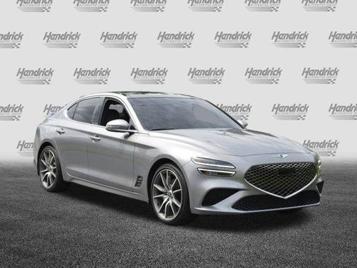 2022 Genesis G70 2.0T