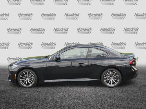 2025 BMW 230 i xDrive