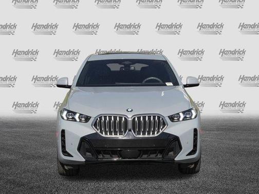 2025 BMW X6 xDrive40i