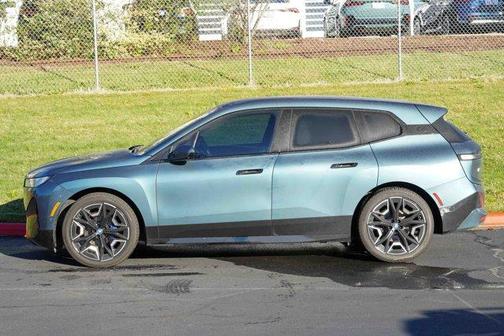 2023 BMW iX xDrive50