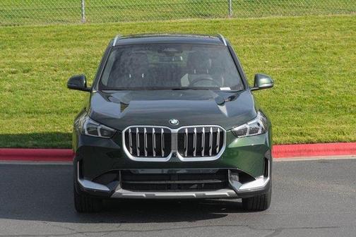 San Remo Green Metallic 2025 BMW X1 xDrive28i