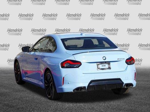 2025 BMW M240 i xDrive