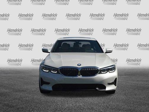 2020 BMW 330 i