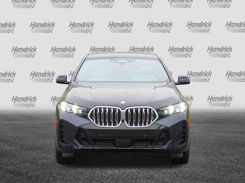 2025 BMW X6 xDrive40i