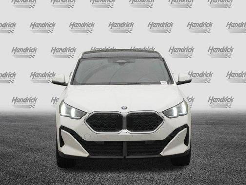 2025 BMW X2 xDrive28i