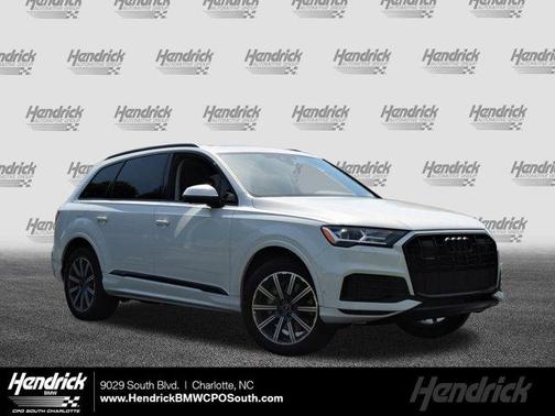 2023 Audi Q7 45 Premium Plus