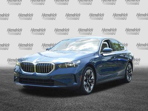 2024 BMW 530 i