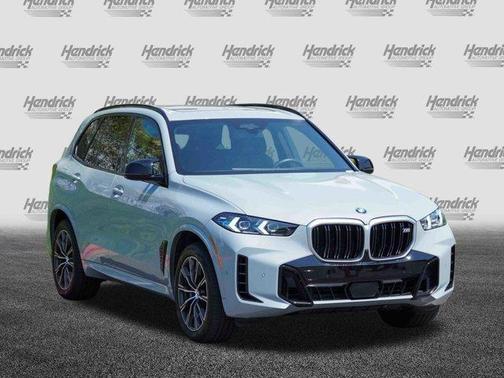 2025 BMW X5 M60i