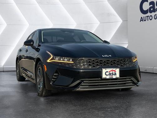 2022 Kia K5 LXS