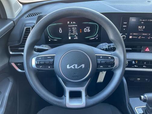 2024 Kia Sportage LX