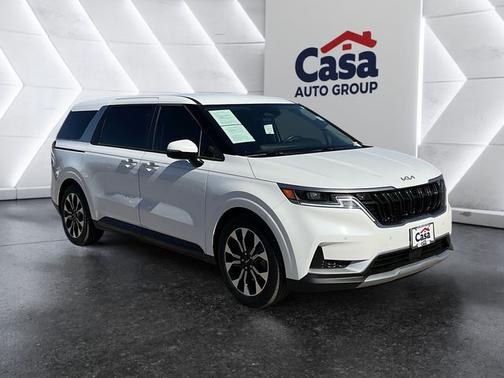2024 Kia Carnival EX