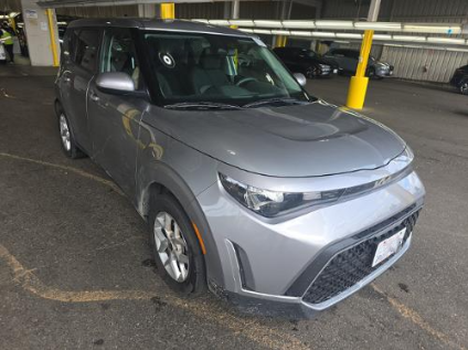Steel Gray 2025 Kia Soul LX