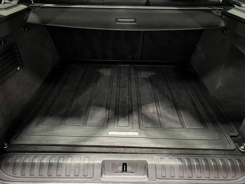 2015 Land Rover Range Rover Sport Supercharged SVR