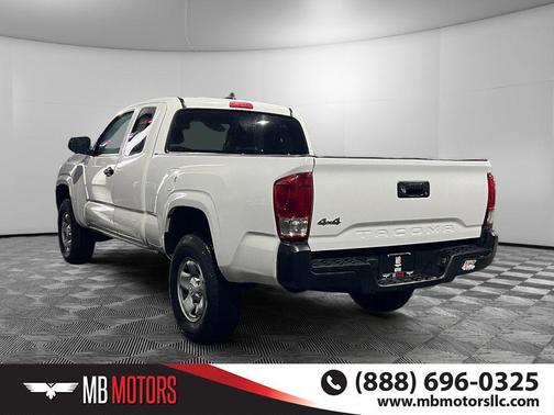 2021 Toyota Tacoma SR