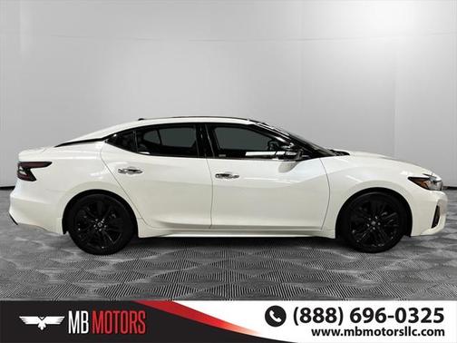 2021 Nissan Maxima SL