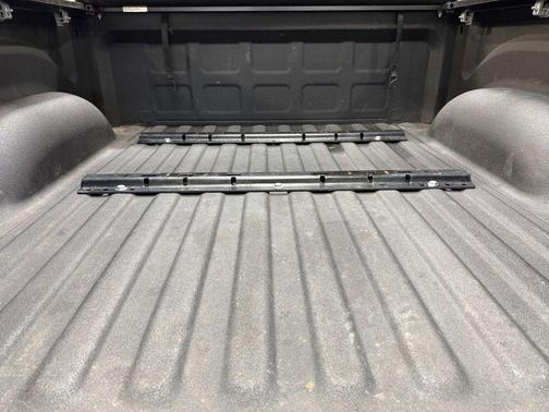 Brilliant Black Crystal Pearlcoat 2016 RAM 1500 Longhorn