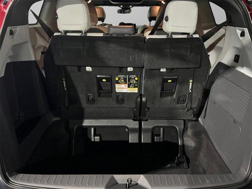 2022 Toyota Sienna XSE 7 Passenger