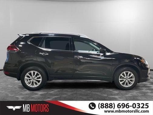 2018 Nissan Rogue SV