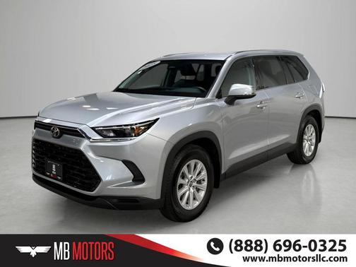 Celestial Silver Metallic 2025 Toyota Grand Highlander XLE