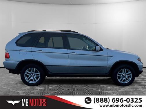 2005 BMW X5 3.0i