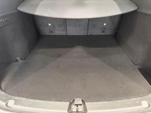 Pearl White Multi-Coat 2023 Tesla Model Y Long Range Dual Motor All-Wheel Drive