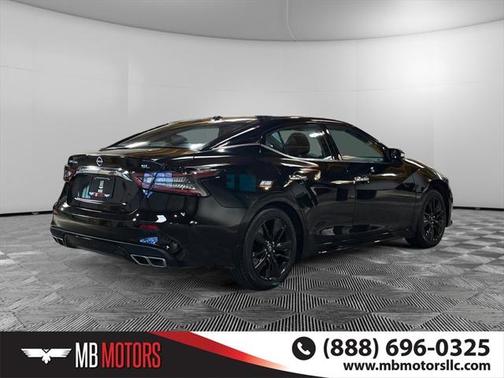 2023 Nissan Maxima SL