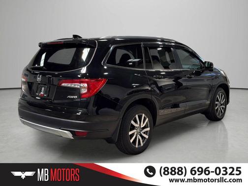 Crystal Black Pearl 2021 Honda Pilot AWD Black Edition