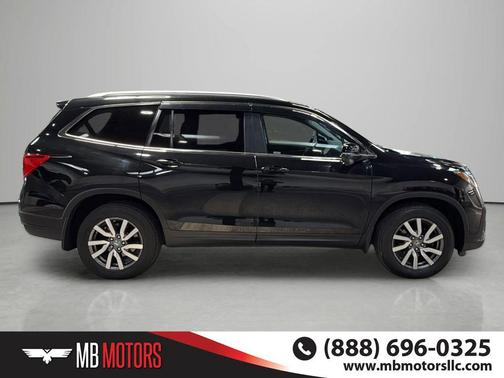 Crystal Black Pearl 2021 Honda Pilot AWD Black Edition