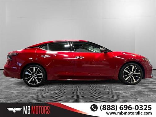 2023 Nissan Maxima SL