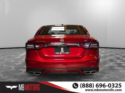 2023 Nissan Maxima SL