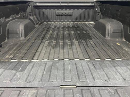 2022 GMC Sierra 1500 SLE