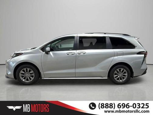 Celestial Silver Metallic 2024 Toyota Sienna LE