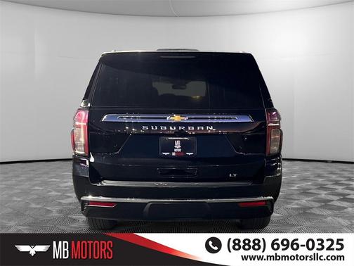 2023 Chevrolet Suburban LT