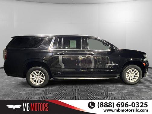 2023 Chevrolet Suburban LT