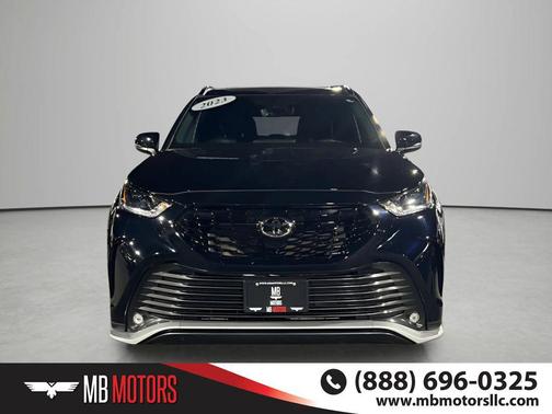 Midnight Black Metallic 2023 Toyota Highlander XSE
