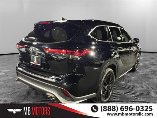 2023 Toyota Highlander XSE