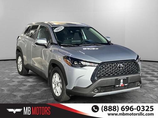2023 Toyota Corolla Cross LE