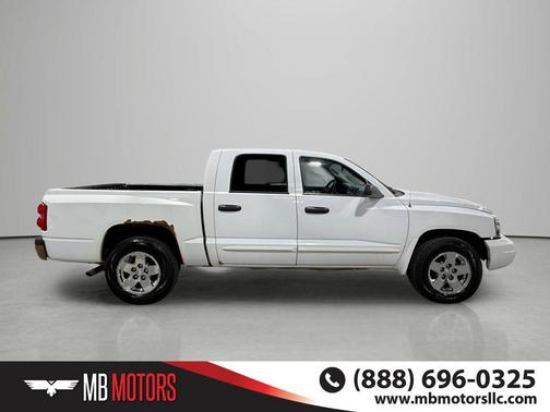 Bright White Clearcoat 2005 Dodge Dakota Laramie Quad Cab