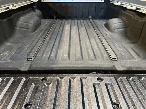 2017 Nissan Frontier SL