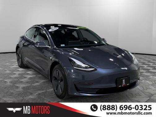 Gray 2020 Tesla Model 3 Long Range