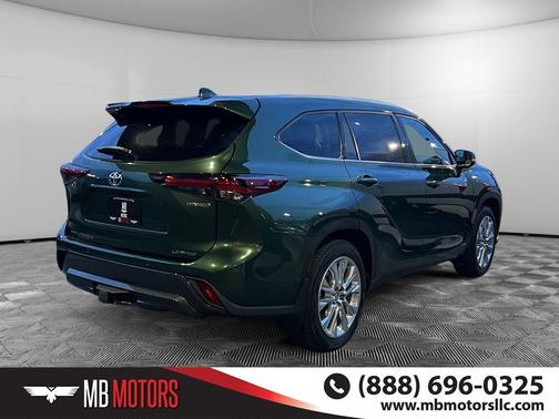 2024 Toyota Highlander Hybrid Limited