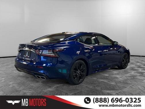 2023 Nissan Maxima SL