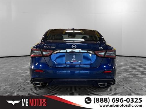 2023 Nissan Maxima SL