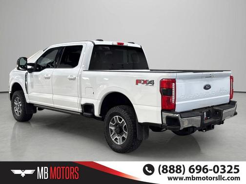 OXFORD WHITE 2024 Ford F-250 Lariat