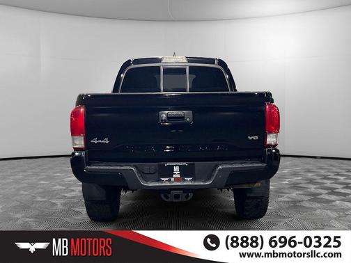 2016 Toyota Tacoma TRD Sport