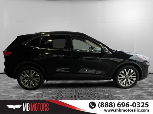 2020 Ford Escape Titanium